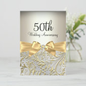 Eleganter Gold Bow & Floral Swirl 50 Jahre alt Einladung (Stehend Vorderseite)