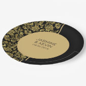 Eleganter Gold Damask und Schwarzer Teilbildschirm Pappteller (Schrägansicht)