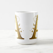 Eleganter goldener Buchstabe A mit floralem Design Kaffeetasse (Mittel)