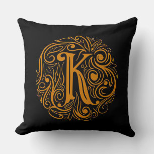 Eleganter goldener Buchstabe K Kissen