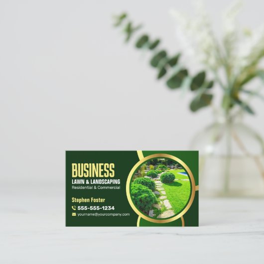 Eleganter Green Gold Lawncare Landscaping Service Visitenkarte (Stehend Vorderseite)