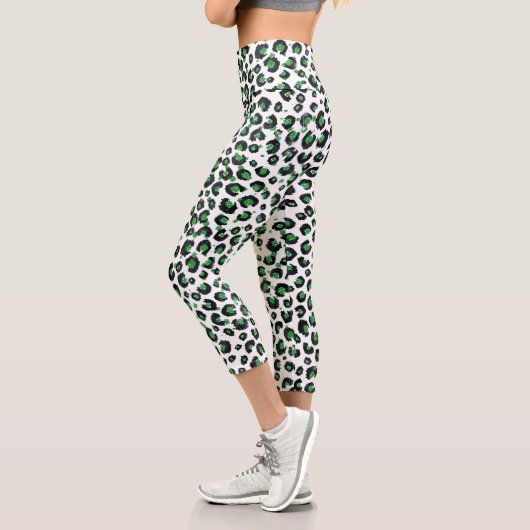 Eleganter grüner Glitzer Schwarzer Leopard-Tierdru Capri Leggings (Links)