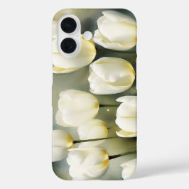 Eleganter Haufen von White Tulips in einem Serenen iPhone 16 Hülle