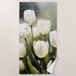 Eleganter Haufen von White Tulips in einem Serenen Strandtuch