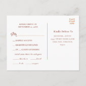 Eleganter Herbstton Terracotta Wedding RSVP Postkarte (Rückseite)