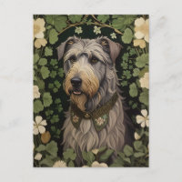 Eleganter Irish Wolfhound mit Kleeblättern