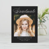 Eleganter Kalligrafie Black Foto Abschluss Ankündigung (Stehend Vorderseite)