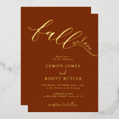 Eleganter Kalligraphiefall in der Liebe Hochzeit G Folieneinladung (Vorderseite/Rückseite)