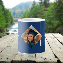 Eleganter Kappenaufsatz, individuelles Abschlussfo Kaffeetasse