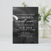 Eleganter Keller mit Schwarz-Weiß-Trauung Einladung (Stehend Vorderseite)