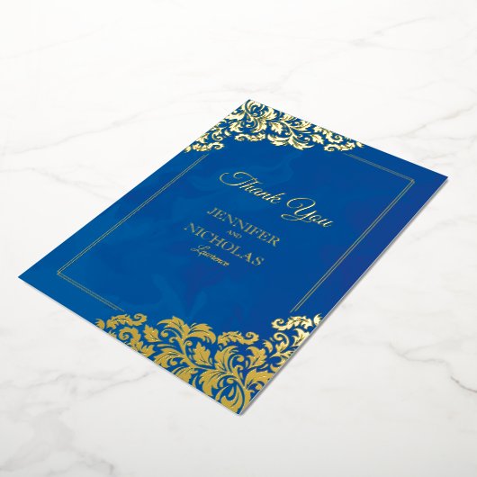 Eleganter Klassiker mit Blumendekorationen für Hoc Folieneinladung (Gedreht)