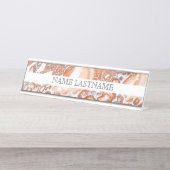 Eleganter Korallenmarmor beruflich Schreibtischnamensplakette (Vorderseite )