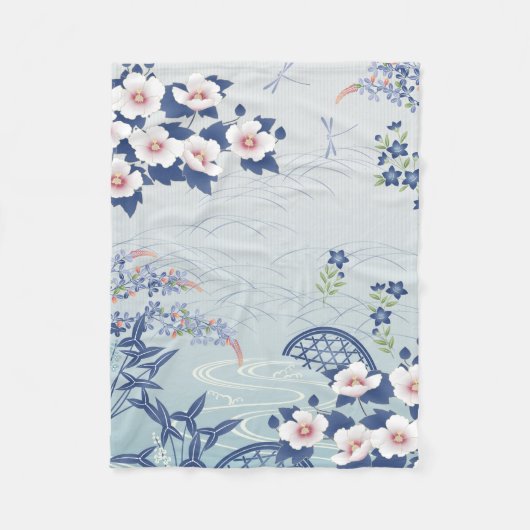 Eleganter Light Blue Japanischer Blumengarten Fleecedecke (Vorderseite)