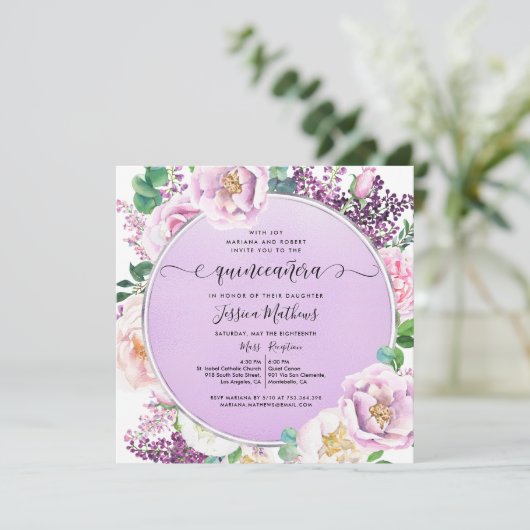 Eleganter Lila Foil, Blumenwasser Quinceñera Einladung (Stehend Vorderseite)