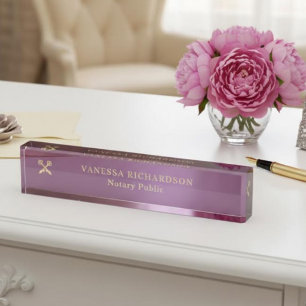 Eleganter lila-goldener professioneller Stift-Logo Namensplakette