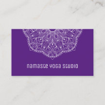 Eleganter Lila Handzieher Mandala Yoga Instructor