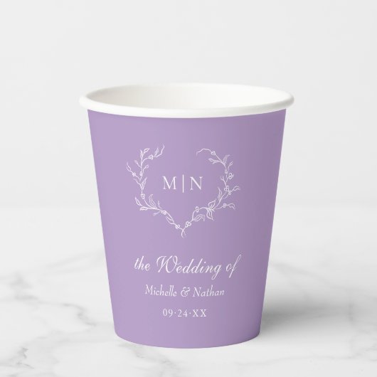 Eleganter Lila Wedding Monogram Kranz Pappbecher (Vorderseite)