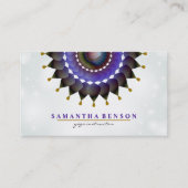 Eleganter Lotus Blume Logo Yoga Lila Hintergrund Visitenkarte (Vorderseite)