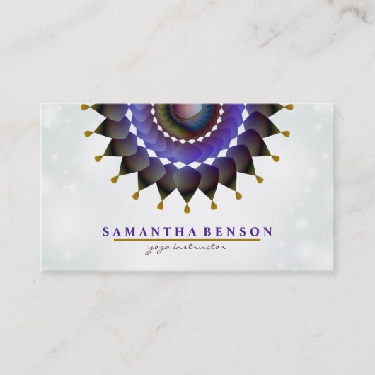 Eleganter Lotus Blume Logo Yoga Lila Hintergrund Visitenkarte (Vorderseite)