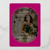 Eleganter Magenta Foto Abschluss Folieneinladung (Vorderseite)