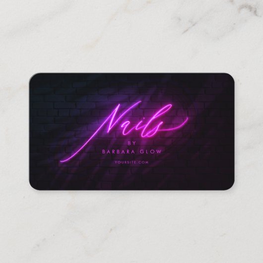 Eleganter Manicurist Nail Artist Tech Neon Lila Visitenkarte (Vorderseite)