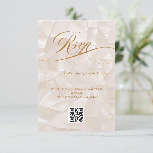 Eleganter Minimal Calligraphy Wedding QR Code RSVP Karte (Stehend Vorderseite)