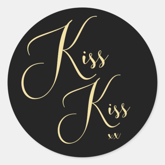 Eleganter Minimal Gold Script Schriftart Kiss Kiss Runder Aufkleber (Vorderseite)