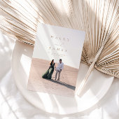 Eleganter Minimalistisch Chic Script Foto Wedding  Einladung