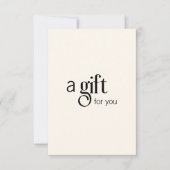 Eleganter Minimalistischer, blumenweißer Farbsaal (Vorderseite)