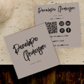 Eleganter Minimalistischer neutraler QR Code Boho  Quadratische Visitenkarte