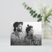 Eleganter Minimalistischer QR-Code Save the Date f Postkarte (Stehend Vorderseite)