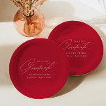Eleganter Minimalistischer Roter Abschluss Pappteller<br><div class="desc">Elegante Abschluss-Papier-Teller mit "Graduate" in einem schönen weißen Skript mit einem roten Hintergrund angezeigt. Personalisieren Sie die Teller des Abschlusses, indem Sie den Namen des Absolventen, den Namen der Schule und das Jahr des Abschlusses hinzufügen. Die personalisierten Abschluss Papier Teller sind sowohl für High School- als auch für Uni-Abschluss Partys...</div>