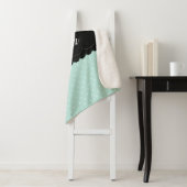 Eleganter Mint Blue Polka Dot Black Lace Individue Sherpadecke (Beispiel)