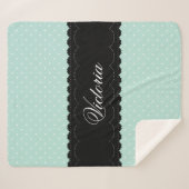 Eleganter Mint Blue Polka Dot Black Lace Individue Sherpadecke (Vorderseite (Horizontal))