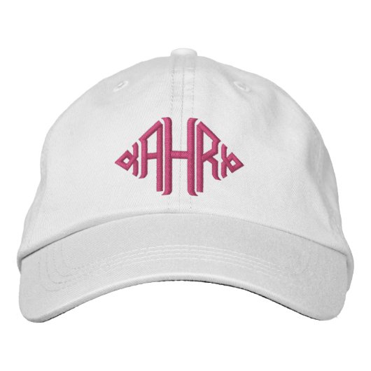 Eleganter Mit Monogramm bestickter Hut (Vorderseite)