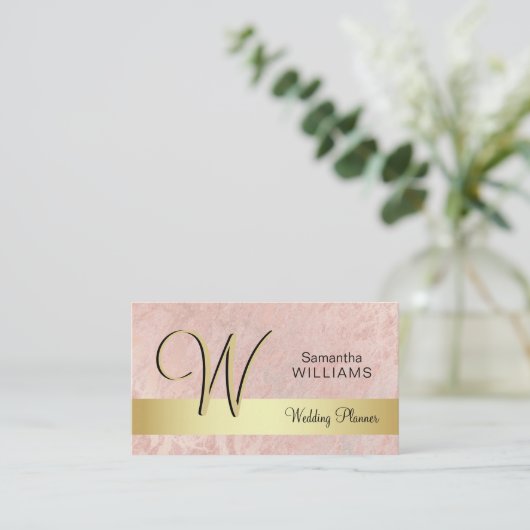 Eleganter mit Monogramm Goldschwarz-Rosa-Marmor Visitenkarte (Stehend Vorderseite)