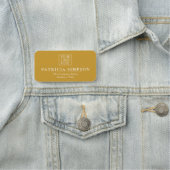 Eleganter Mode Trend Color Mustard Yellow: Moderne Namensschild (Beispiel)