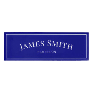 Eleganter Mode Trend Navy Blue: Minimalistisch mod Namenschild