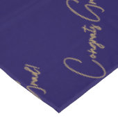 Eleganter moderner Blue Gold Graduate Cap Abschlus Tischdecke (Schrägansicht)