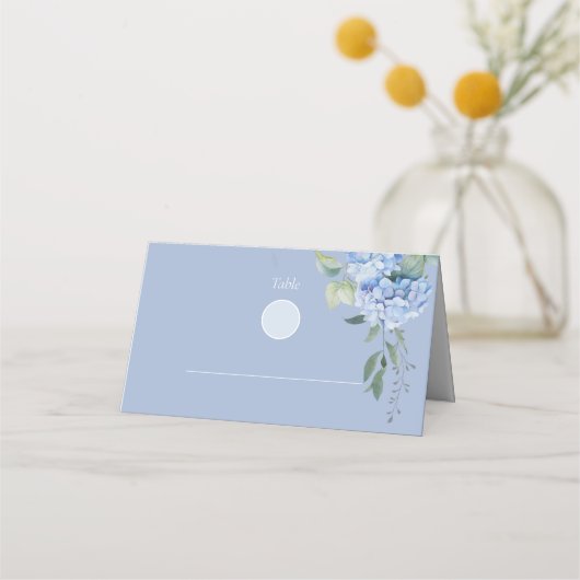 Eleganter moderner Blue Hydrangea Hochzeitstisch Platzkarte (Vorderseite)