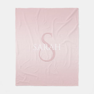 Eleganter moderner Blush-Pink-Ombre-Name & Monogra Fleecedecke