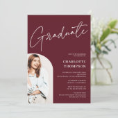 Eleganter, moderner Bordeaux-Foto-Abschluss Einladung (Stehend Vorderseite)