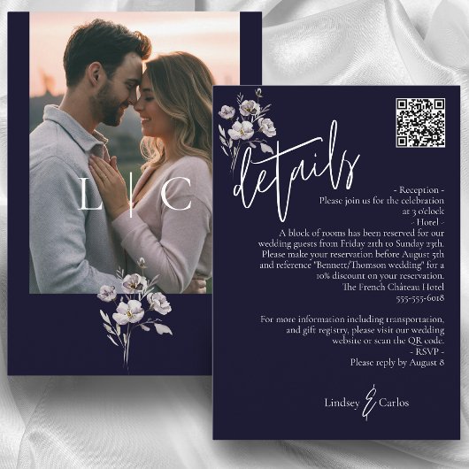 Eleganter moderner dunkler Marinesoldaten QR-Code Begleitkarte