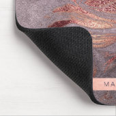 Eleganter, moderner Kupferstich-Rose mit lila Marm Mousepad (Ecke)
