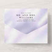 Eleganter, moderner Metallic Lila All In One Einladung (Rückseite)