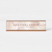 Eleganter moderner Minimal-Coper-Rose-Goldmarmor Schreibtischnamensplakette (Vorderseite )