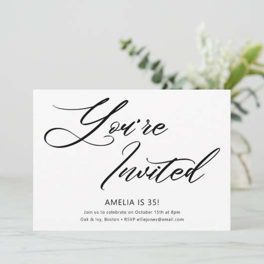 Eleganter Moderner Minimalistischer Schwarz-weißer Einladung (Stehend Vorderseite)