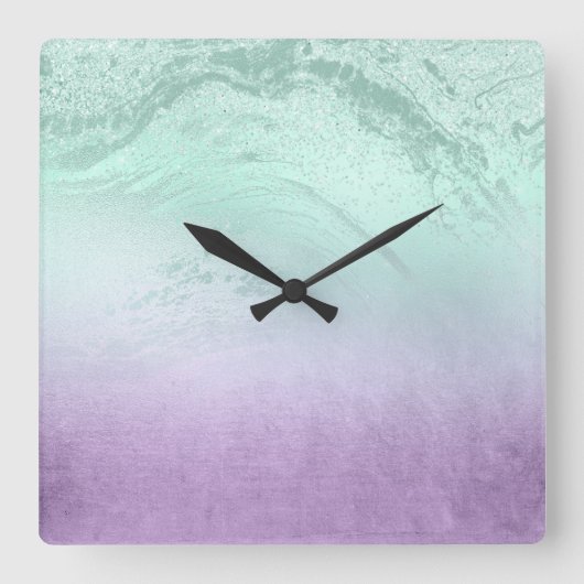 Eleganter moderner ombre lila & mint Glitzer Marmo Quadratische Wanduhr (Vorderseite)