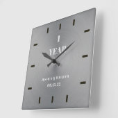 Eleganter, moderner Silberhochzeitanfang Sake Quadratische Wanduhr (Winkel)