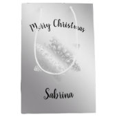 Eleganter, moderner silberner Schneeflocken Mittlere Geschenktüte (Vorderseite)